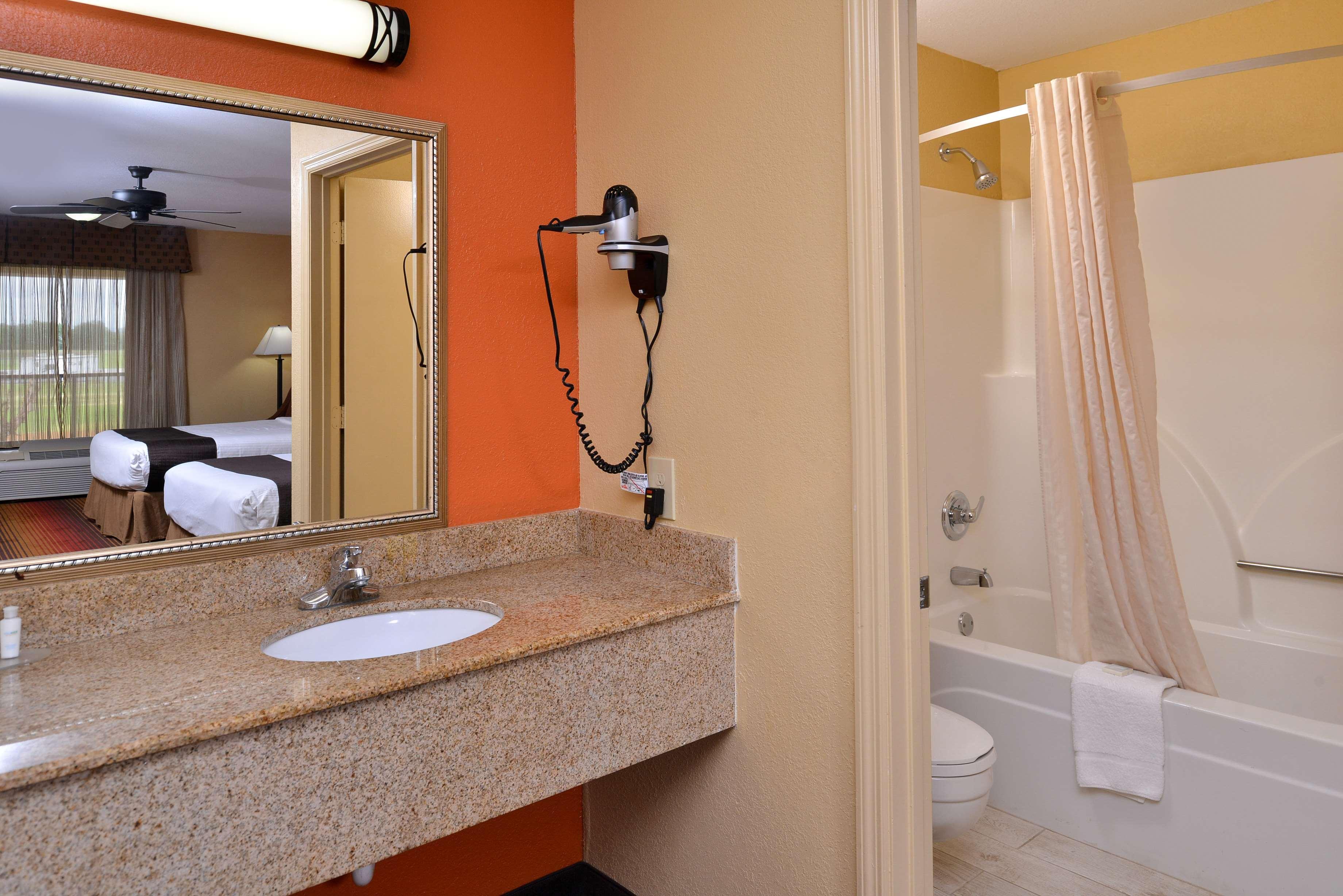 Best Western Inn Monroeville Exterior photo